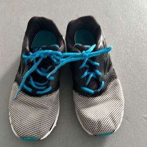 Boy sneakers 👟 